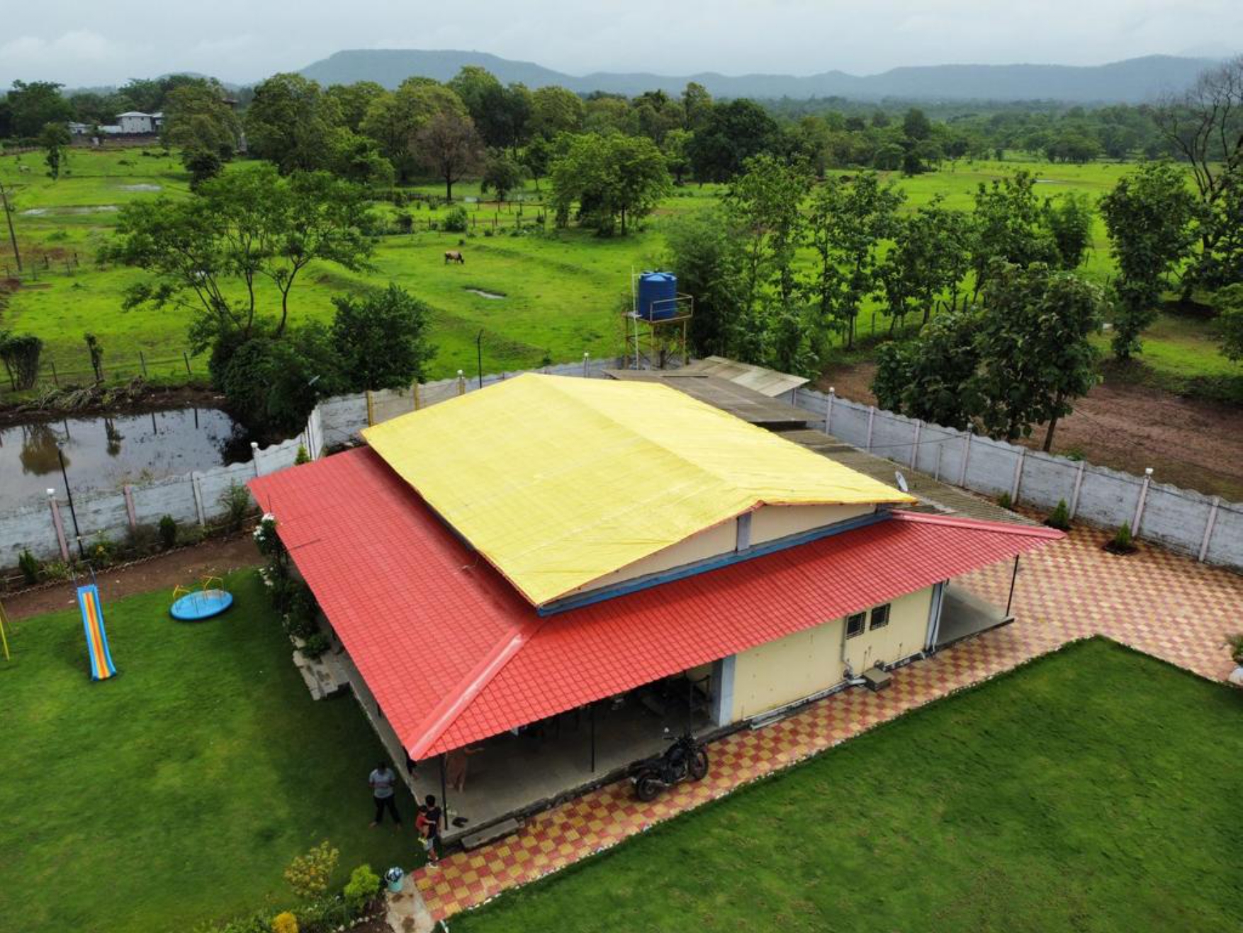 MALLE Villa Exterior Night