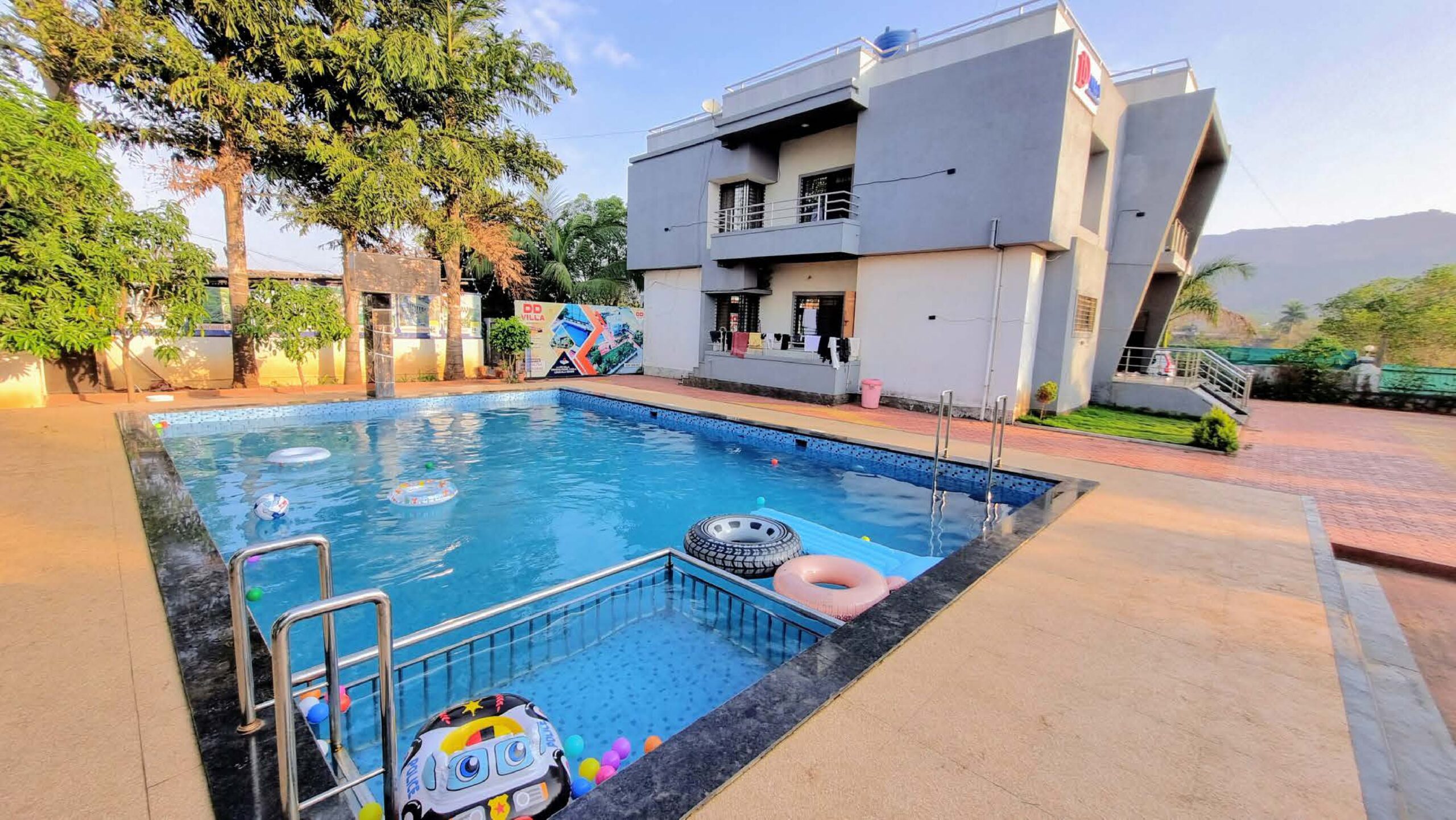 Aura Villa Villa View 1